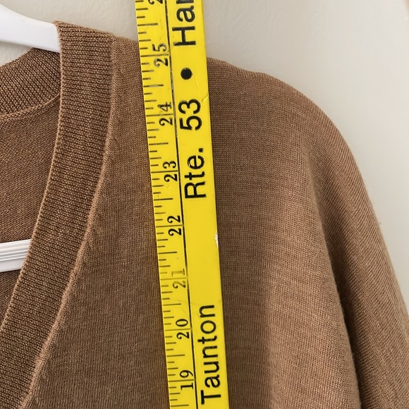 J Crew - camel v-neck sweater- small - Picture 7 of 8